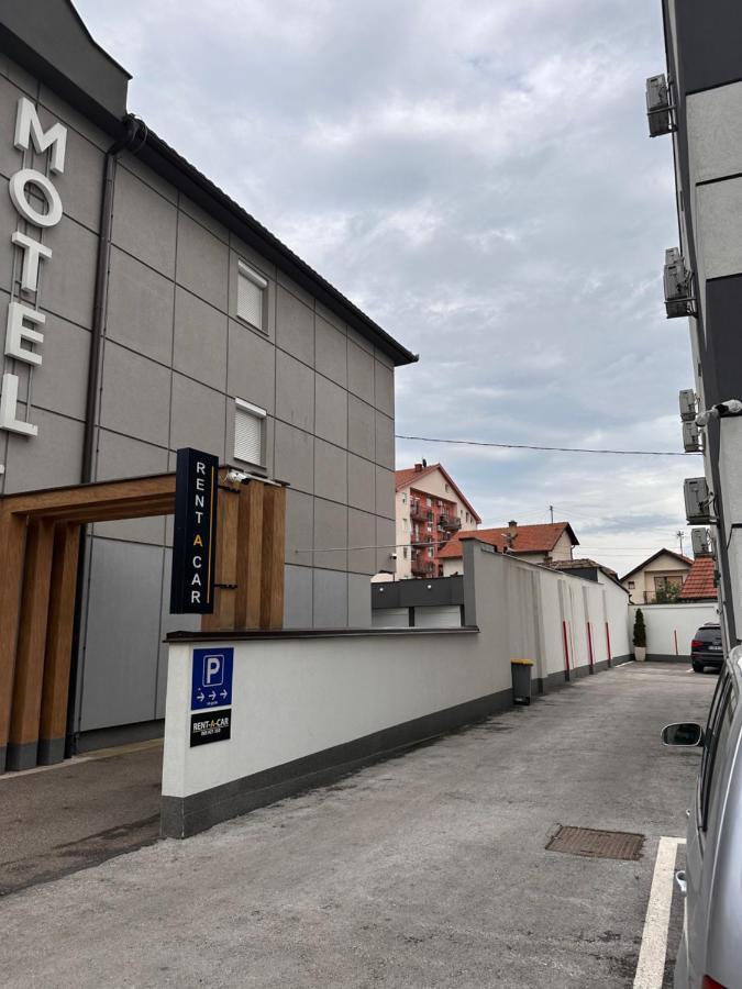 Motel Centar Бієліна Екстер'єр фото