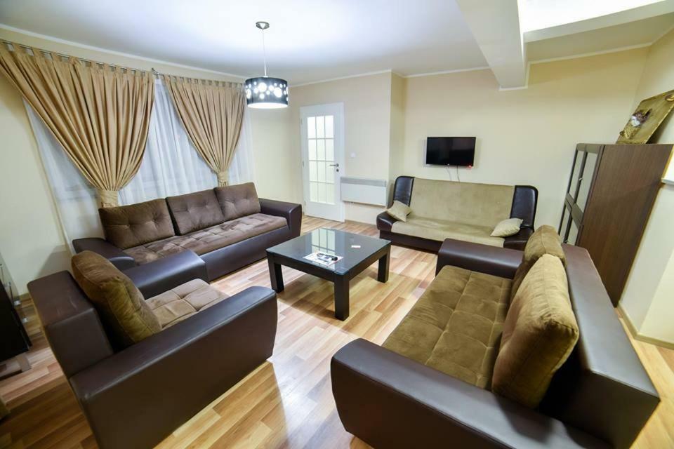 Motel Centar Бієліна Екстер'єр фото